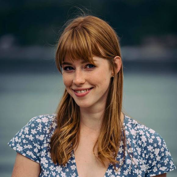 Meet your Posher, Julie - Picture 1 of 1